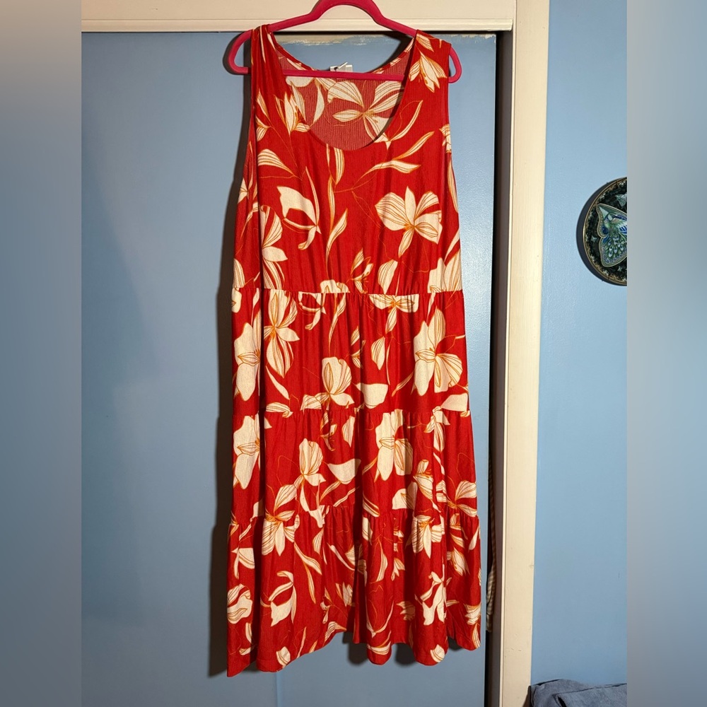Ava & Viv Hawaiian print tiered sleeveless maxi dress in 3X. NWOT.